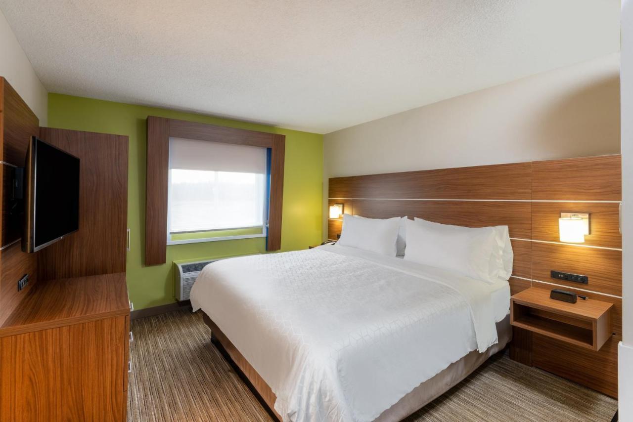Holiday Inn Express Vermilion By Ihg Экстерьер фото