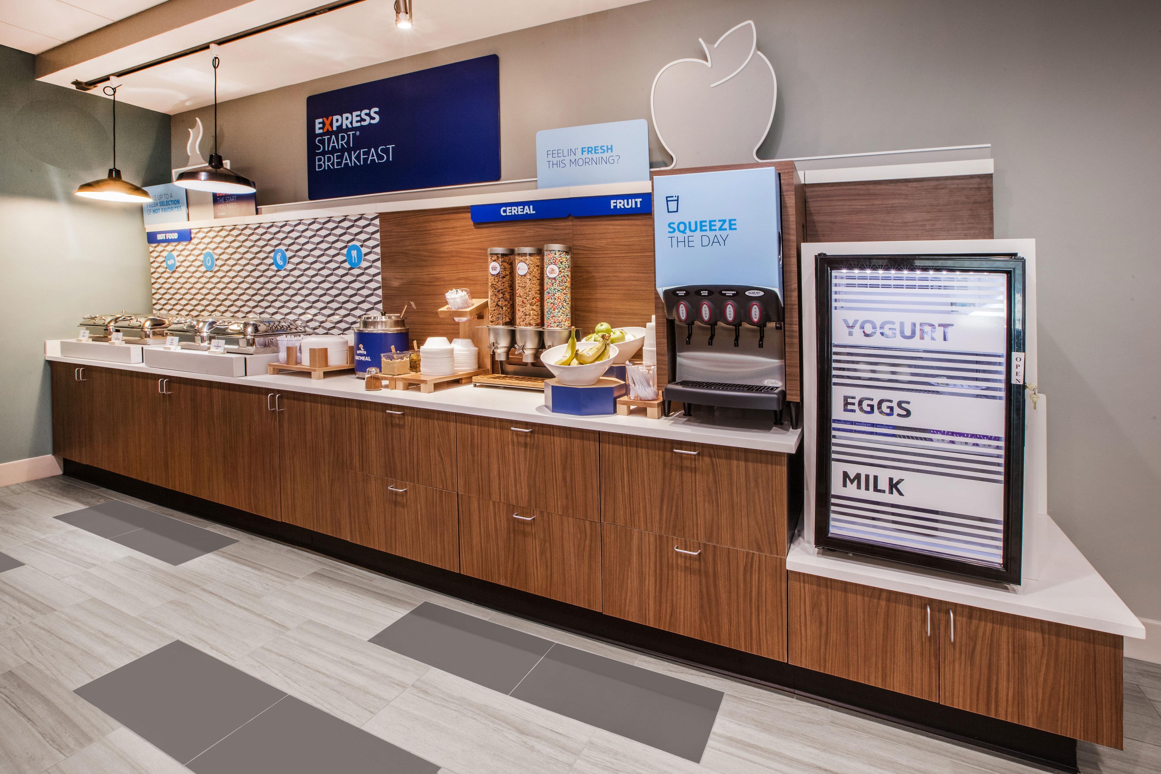 Holiday Inn Express Vermilion By Ihg Экстерьер фото